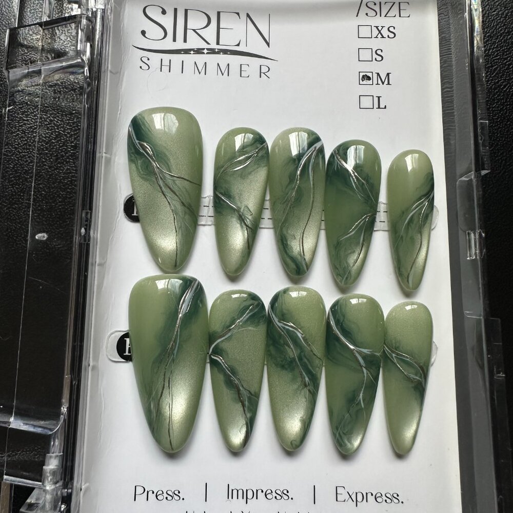 High-quality handcrafted reusable press on nails.